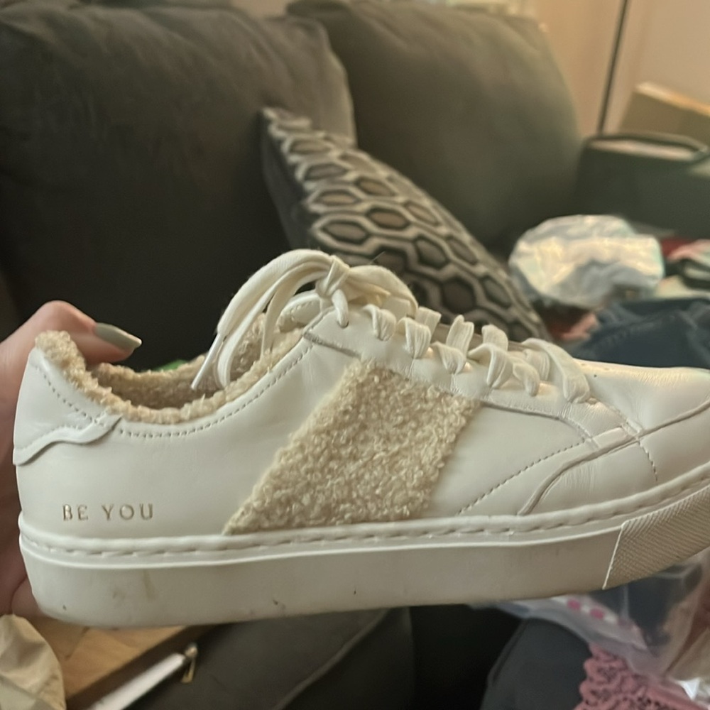 Dr. Scholl's Cream Sneakers